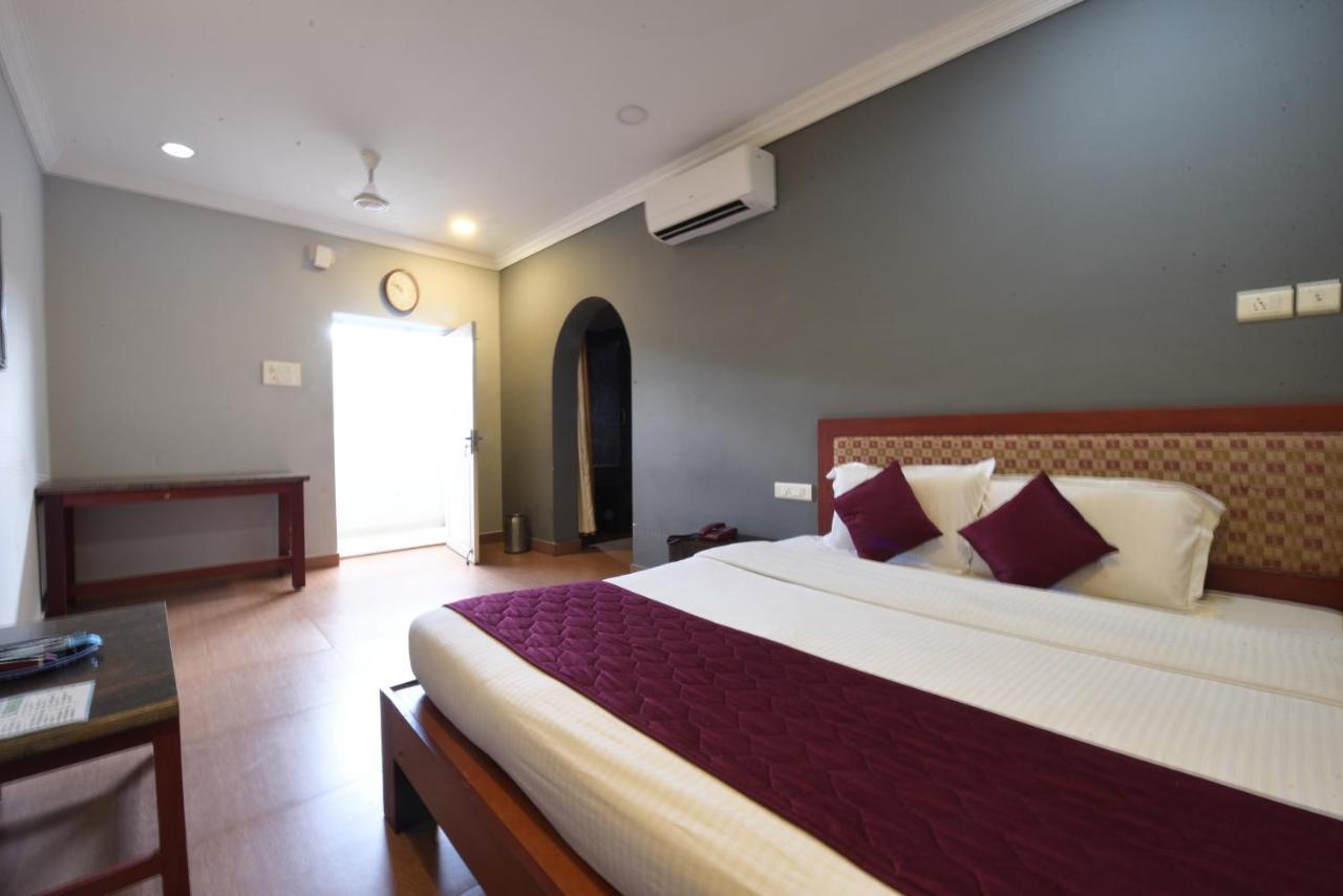 Hotel King Park Puducherry Exterior foto