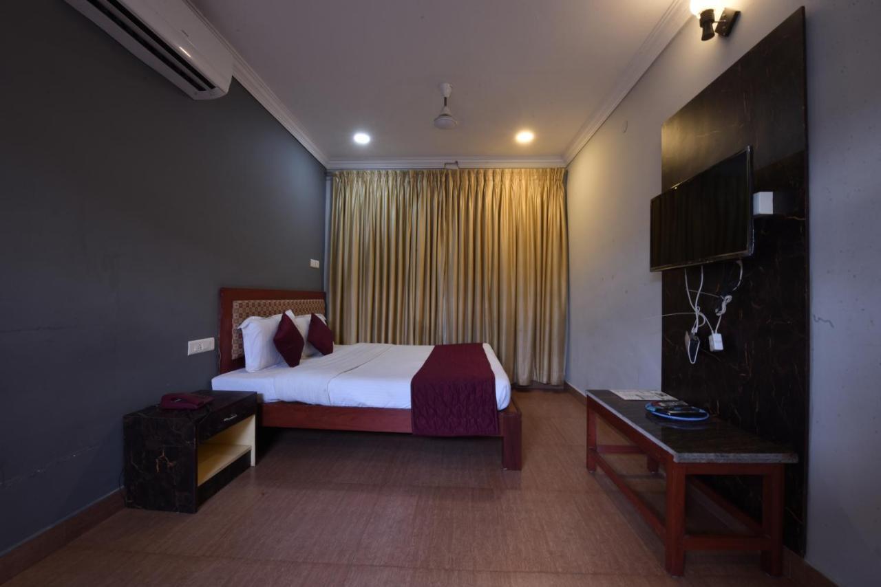 Hotel King Park Puducherry Exterior foto